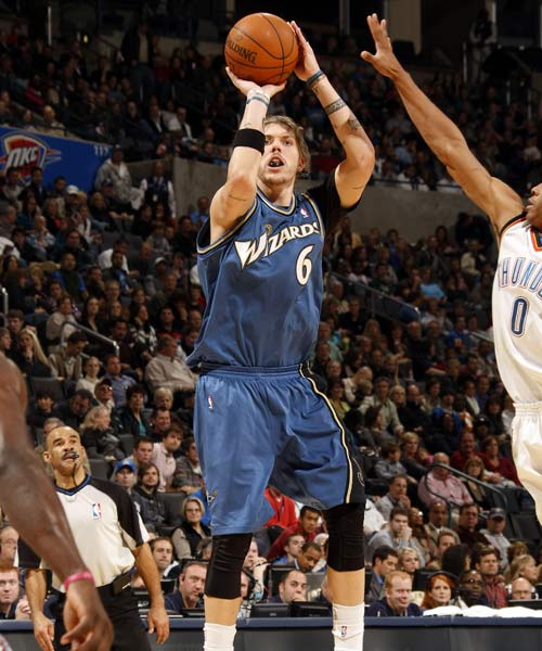 让申京在队 让申京在队