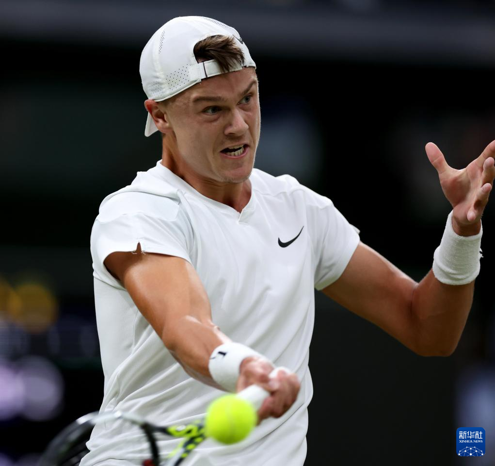 击的击球 击的击球