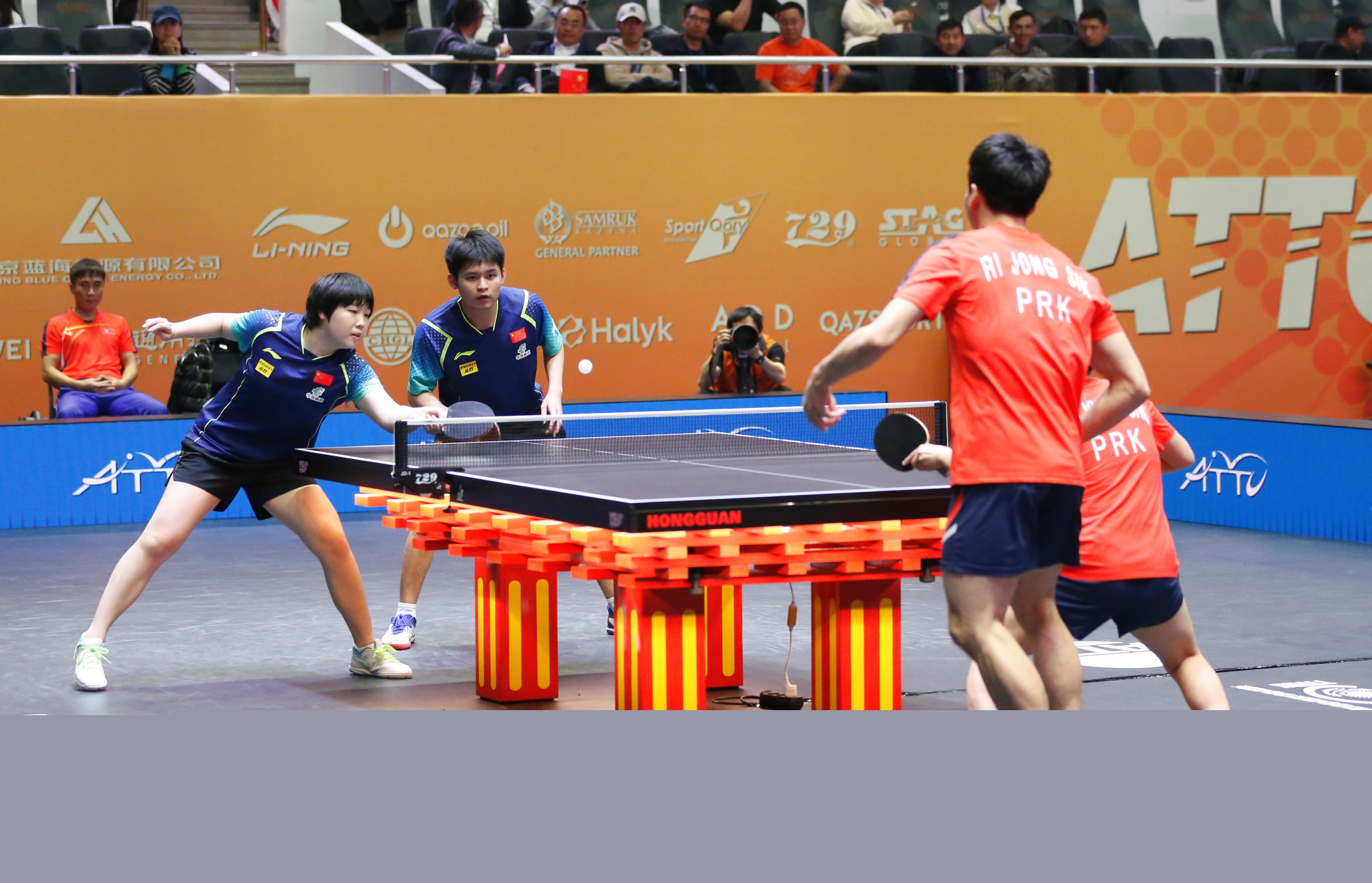 但在非友谊 但在非友谊