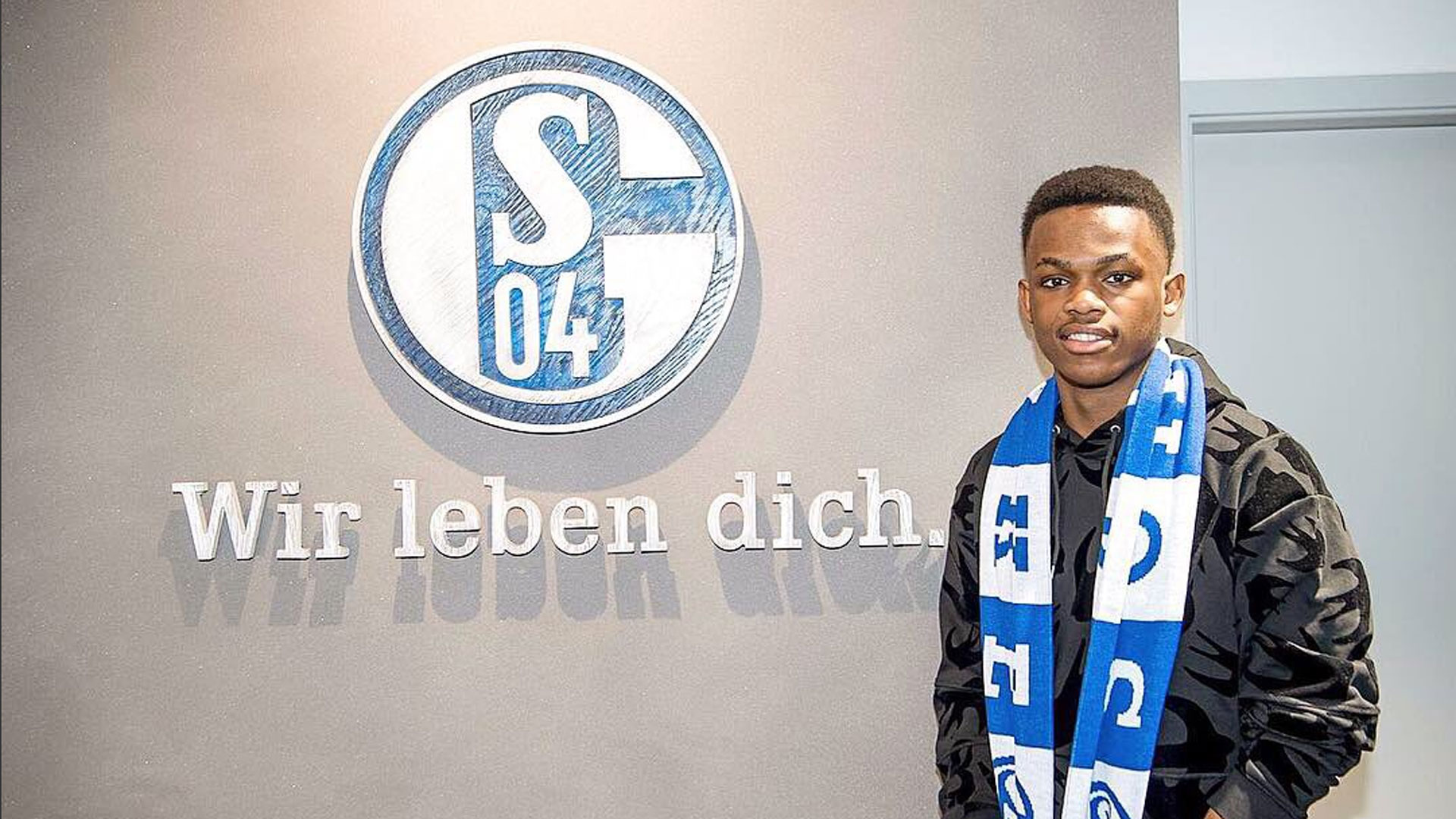 更加白热化 更加白热化