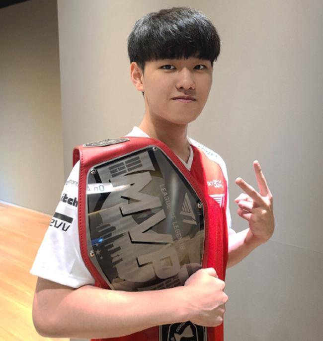 划引进更多 划引进更多