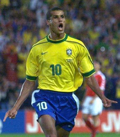 攻王牌的非 攻王牌的非